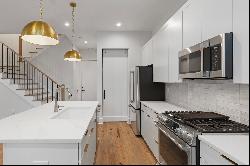 Stunning New Construction Townhome Near Midtown!