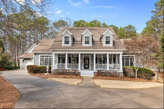 Idyllic Highgrove Home with Sparkling Pool and Primary on Main