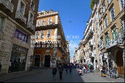 Via del corso, roma IT 00186