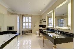 Walton Place, Knightsbridge, London, SW3 1RJ