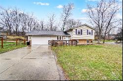 509 Talowood Drive, Beavercreek OH 45430