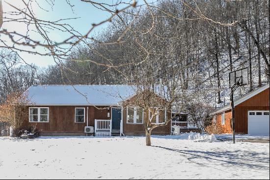 570 Churchland Road, Saugerties NY 12477