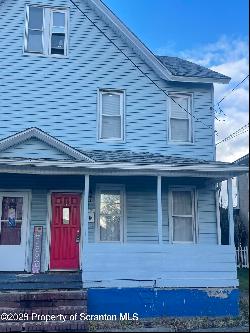 527 Minooka Avenue, Moosic PA 18507