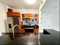 2775 NE 187th St Unit 617, Aventura FL 33180