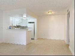 670 NW 85th Pl Unit 11-108, Miami FL 33126