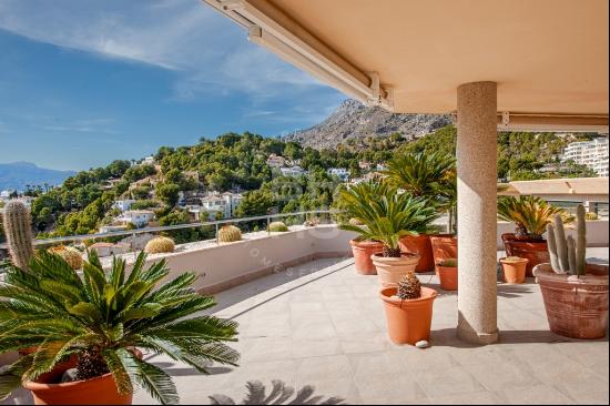 Spacious and Elegant 2-Bedroom Apartment in Altea la Vella, Alic, Altea 03590