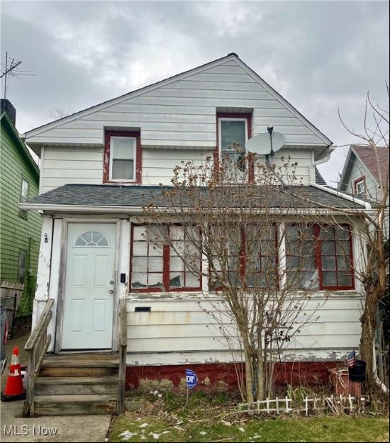 465 E 142nd Street, Cleveland OH 44110