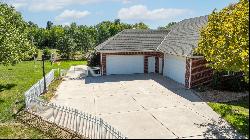 12011 W Eberly Ct, Wichita KS 67235