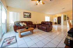 759 San Remo Dr, Weston FL 33326