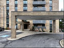 820 E Beau St Unit 7HR, South Strabane PA 15301