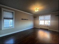 121-16 Ocean Promenade Unit 1C, Rockaway Park NY 11694