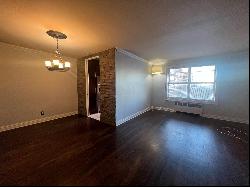 121-16 Ocean Promenade Unit 1C, Rockaway Park NY 11694