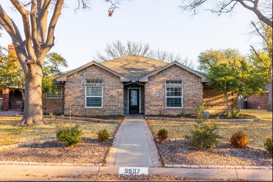 5507 Fairway Dr, San Angelo TX 76904