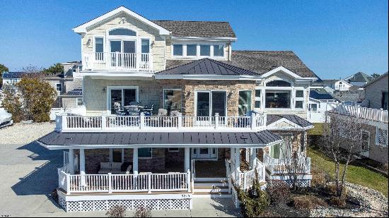 5219 Sea Spray Rd, Brigantine NJ 08203