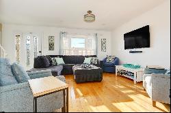 29 Ocean Dr W, Brigantine NJ 08203