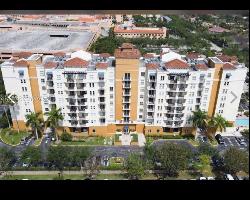 9021 SW 94th St Unit 507, Miami FL 33176