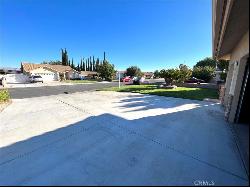 17888 Canyon Meadow Road, Victorville CA 92395