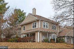 353 Radford Court, Glen Mills PA 19342