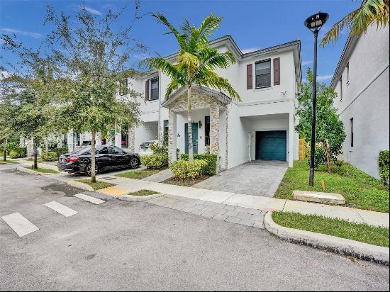 1518 SW 29th St, Fort Lauderdale FL 33315