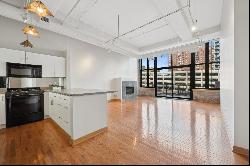 333 W HUBBARD Street #604, Chicago IL 60654