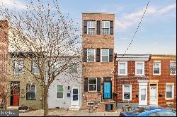 2211 Almond Street, Philadelphia PA 19125