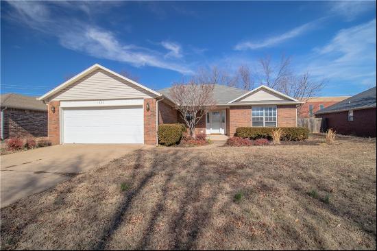 1209 SE 21St, Bentonville AR 72712