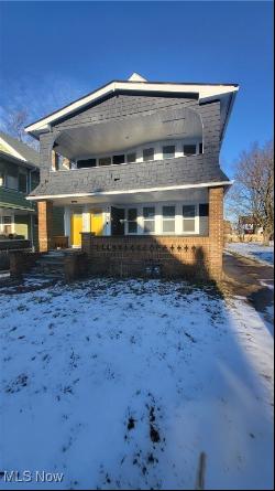 1721 Cliffview Road Unit Upper, Cleveland OH 44112