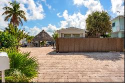 1404 Suffolk Circle, Key Largo