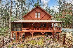 Perfect Cabin Retreat For Nature Lovers and Outdoor Enthusiasts