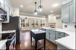 Fabulous Ranch Home in the Center of Peachtree City