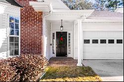 Fabulous Ranch Home in the Center of Peachtree City