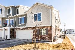 Affordable Living in Herriman in This Charming 2 bed 2 bath Corner Townhome