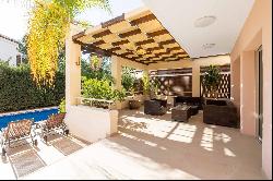 Three Bedroom Villa with Private Pool in Limassol