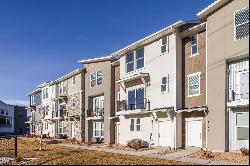 Beautiful Two-Bedroom Townhome at the Ridge at Spanish Fork