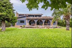 Independent Villa in the Exclusive Torrequinto Gated Community