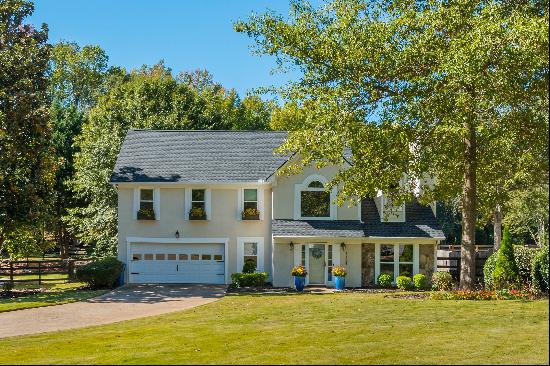 Beautifully Renovated and Upgraded Home Near Vibrant Downtown Alpharetta