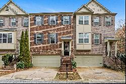 Spacious, Freshly Painted Three Level Townhome in Brookhaven's Danbury Parc