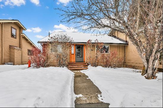 Townhome in Rafter J Neighborhood