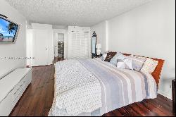 2555 Collins Ave # 403, Miami Beach FL 33140