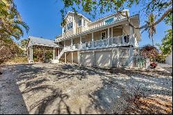 1660 16th St E, Boca Grande, FL 33921