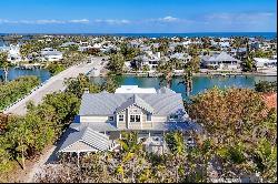 1660 16th St E, Boca Grande, FL 33921