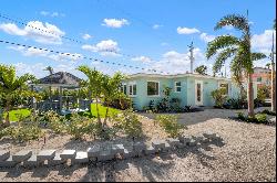 912 N Shore Dr, Anna Maria, FL 34216