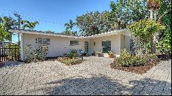 3530 Flores Ave, Sarasota, FL 34239