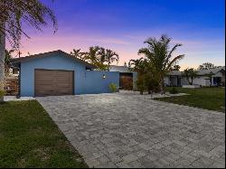 114 12th Street, BELLEAIR BEACH, FL, 33786