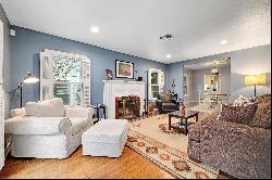 Charming Alamo Heights Home with Guest House