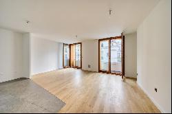 Paris 6th District - A 3-bed apartment with terraces