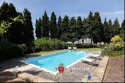 LUXURY VILLA WITH POOL FOR SALE IN MARCHE