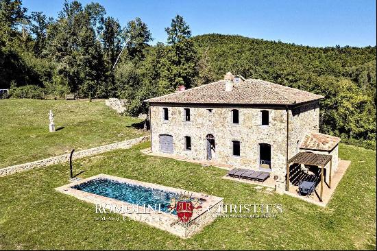 TUSCAN FARMHOUSE FOR SALE IN SIENA, ABBEY OF ST. GALGANO