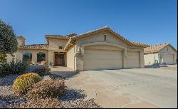 2501 East Bluejay Bluff Lane, Green Valley, AZ 85614