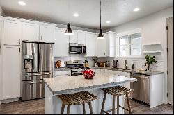 Income Producing Property in Lehi